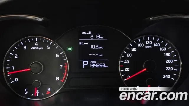 Kia K3 2013 thumb 4