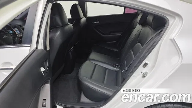Kia K3 2013 thumb 7