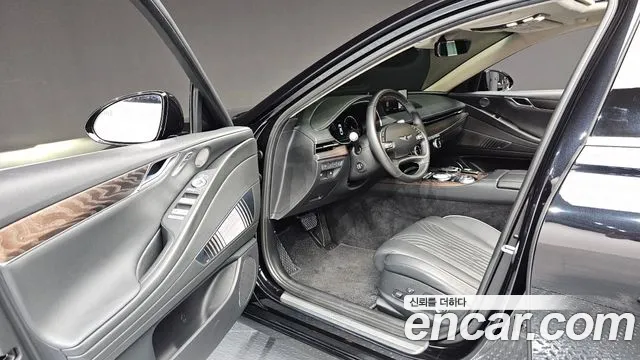 Genesis G80 2020 thumb 12