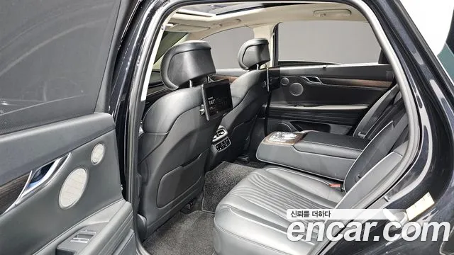 Genesis G80 2020 thumb 10