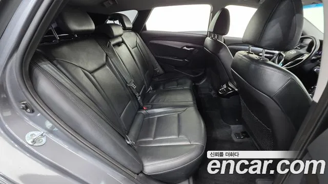 Hyundai i40 2013 thumb 6