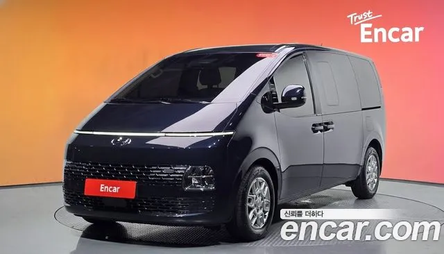 Hyundai Staria 2024 thumb 9