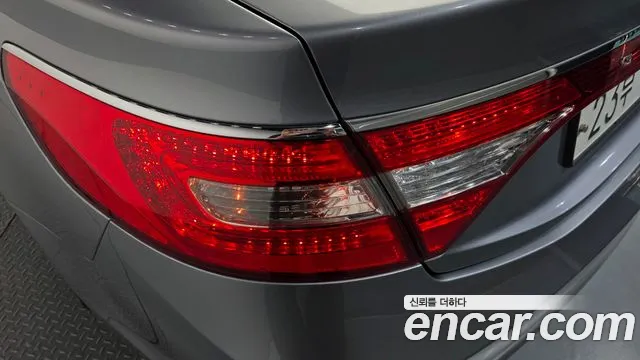Hyundai Grandeur 2014 thumb 6