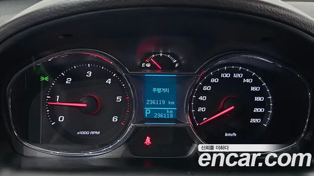 Chevrolet Captiva 2015 thumb 8