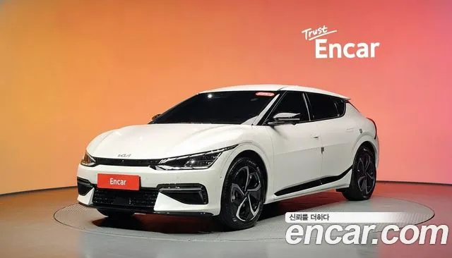 Kia EV6 2022 thumb 3