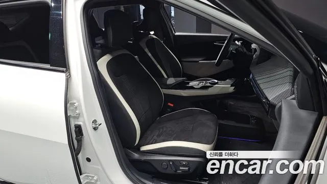 Kia EV6 2022 thumb 10