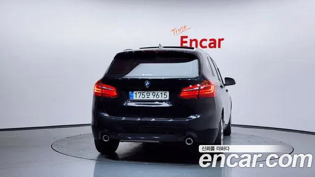 BMW 2 серии Active Tourer 2019 thumb 7