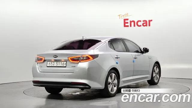 Kia K5 2015 thumb 2