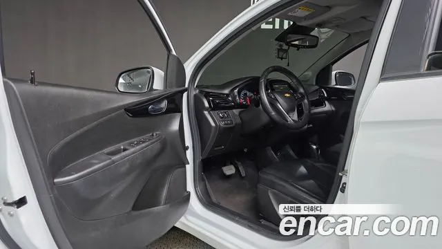 Chevrolet Spark 2016 thumb 12