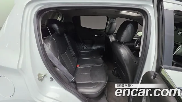Chevrolet Spark 2016 thumb 10