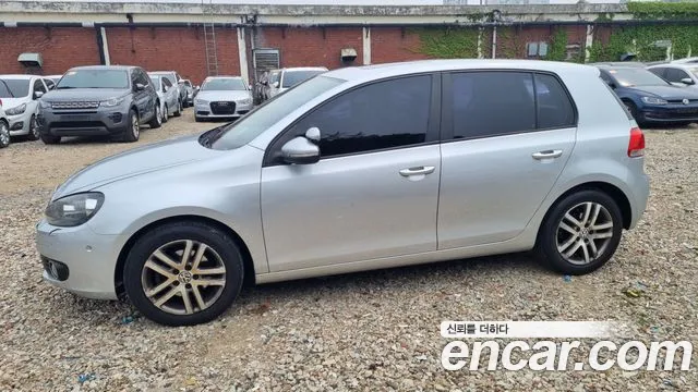 Volkswagen Golf 2011 thumb 4