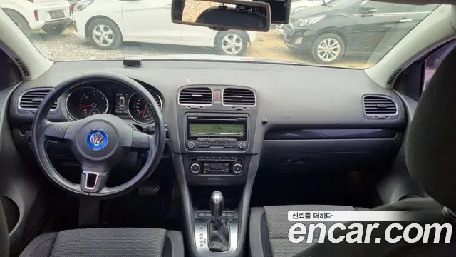 Volkswagen Golf 2011 thumb 5