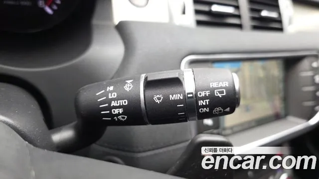 Land Rover Range Rover Evoque 2015 thumb 4