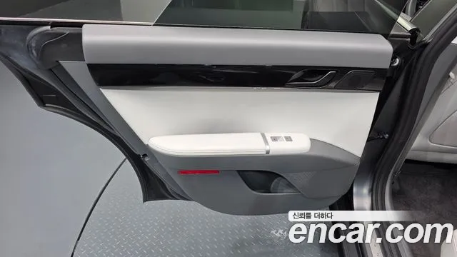 Hyundai Grandeur Hybrid 2023 thumb 8