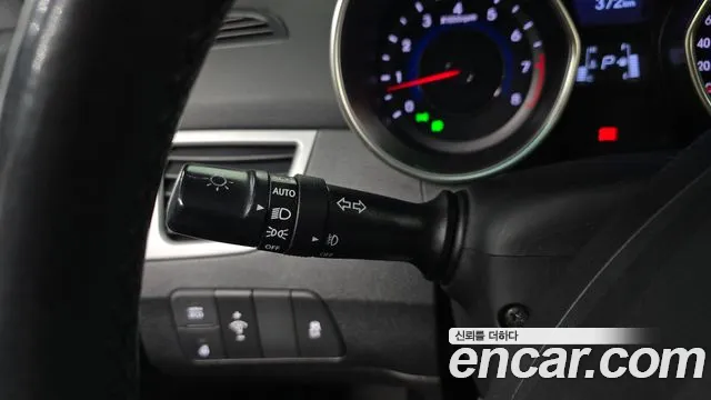 Hyundai Avante 2013 thumb 5