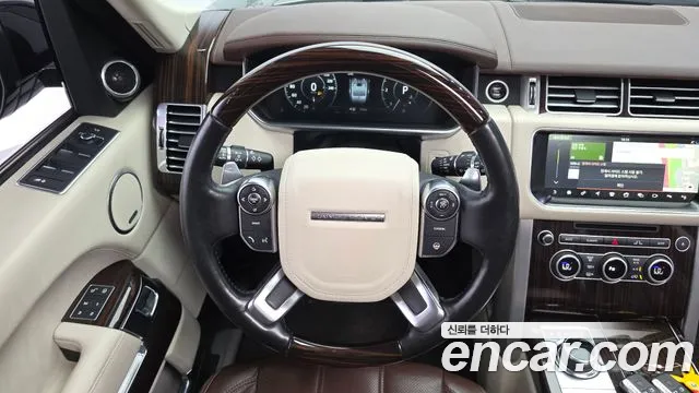 Land Rover Range Rover 2017 thumb 2