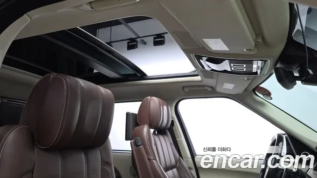 Land Rover Range Rover 2017 thumb 10