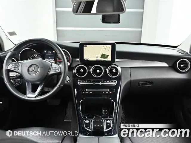Mercedes-Benz C-Class 2015 thumb 4