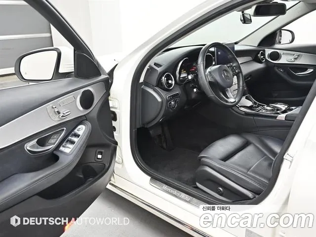Mercedes-Benz C-Class 2015 thumb 12