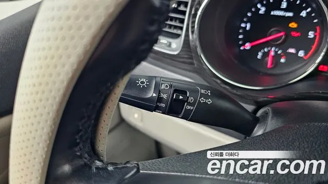 Kia Carnival 2019 thumb 5