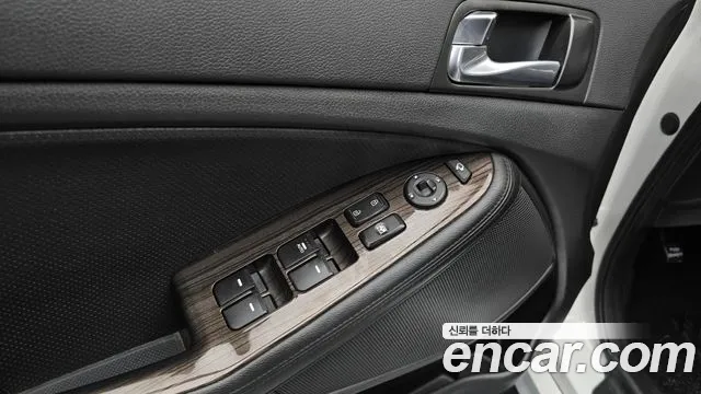 Kia K5 2014 thumb 12