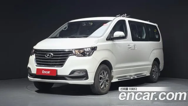 Hyundai Staria 2018 thumb 10