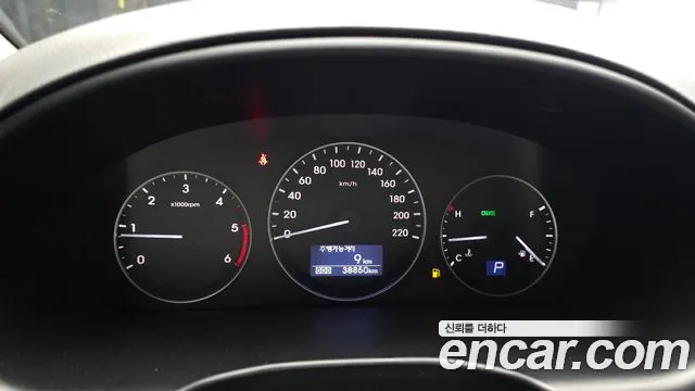 Hyundai Staria 2018 thumb 9