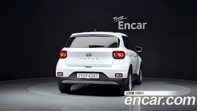 Hyundai Venue 2022 thumb 12