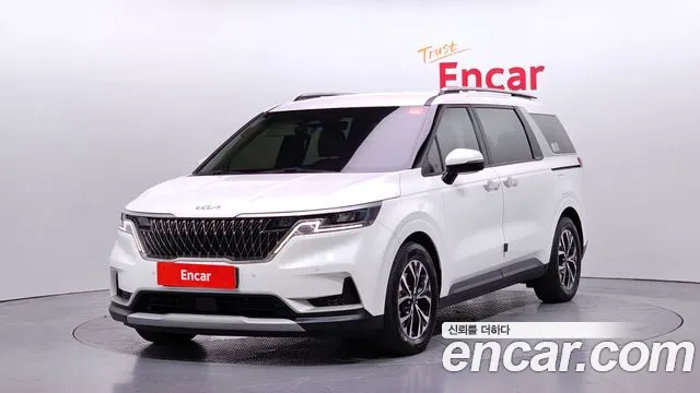 Kia Carnival 2022 thumb 3