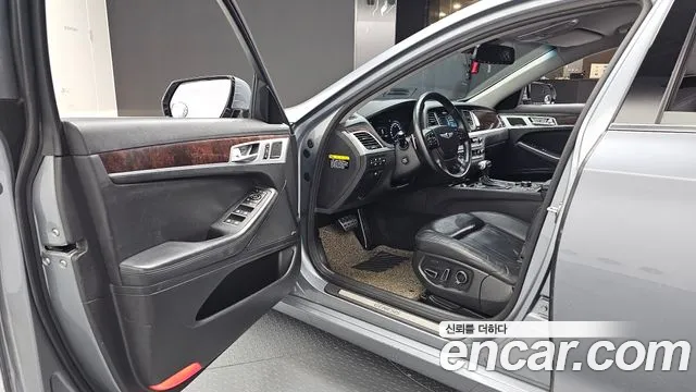 Hyundai Genesis 2014 thumb 10