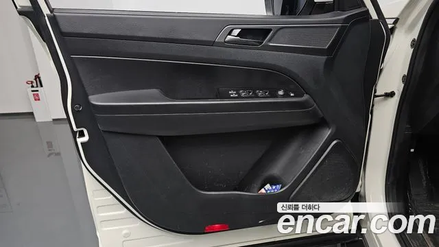 KGM Rexton Sports Khan 2022 thumb 7