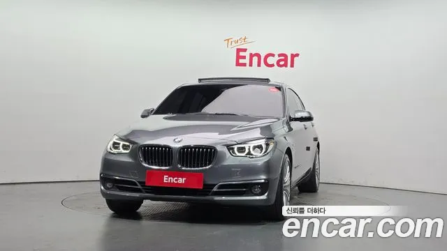 BMW 5 серии Gran Turismo 2016 thumb 12