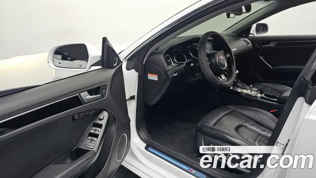 Audi A5 2015 thumb 11
