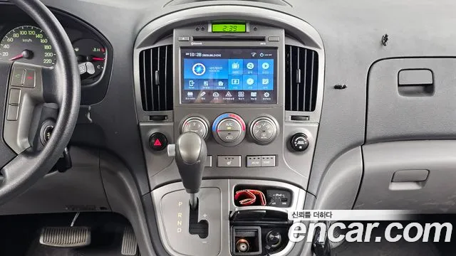 Hyundai Staria 2013 thumb 2