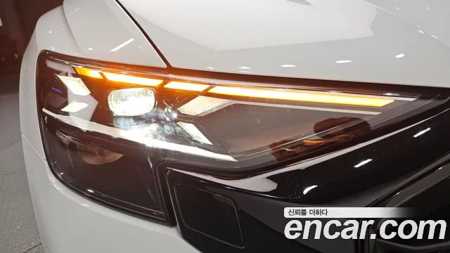 Audi Q8 2025 thumb 7