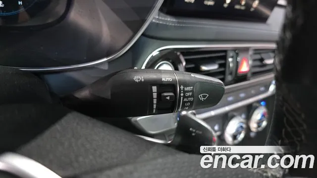 Genesis G70 2021 thumb 3