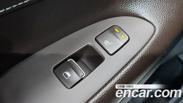 Hyundai Grandeur 2017 thumb 4