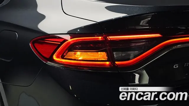 Hyundai Grandeur 2017 thumb 8