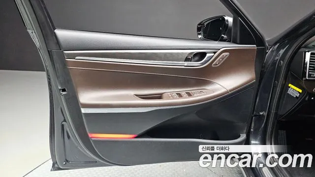 Hyundai Grandeur 2017 thumb 5