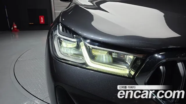 BMW 6 серии Gran Turismo 2022 thumb 9
