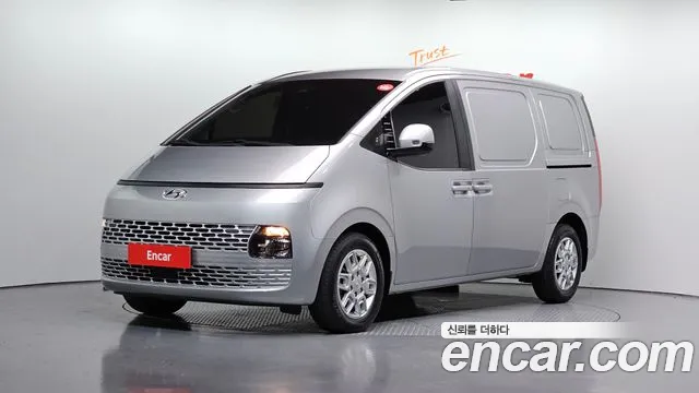 Hyundai Staria 2022 thumb 12