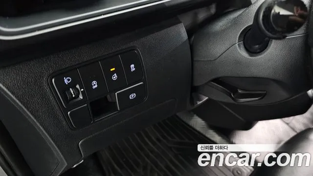 Hyundai Staria 2022 thumb 7