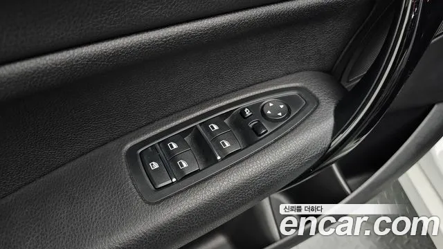 BMW 1 серии 2018 thumb 6