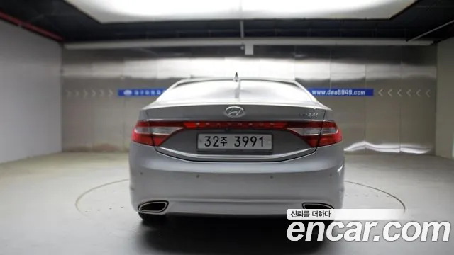 Hyundai Grandeur 2013 thumb 9