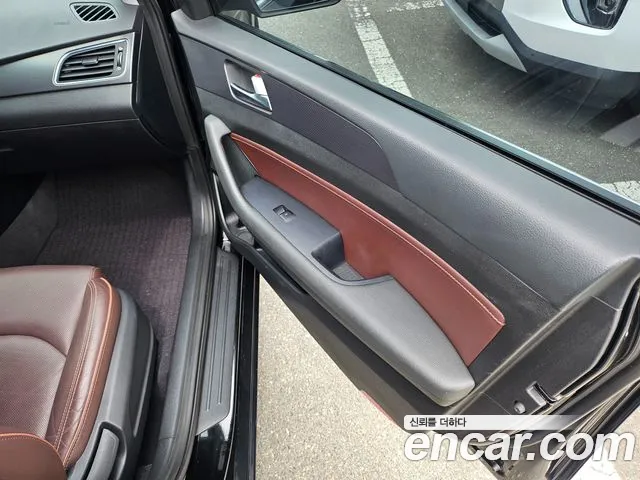 Hyundai LF 2017 thumb 3