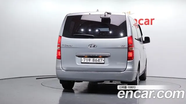 Hyundai Staria 2016 thumb 5