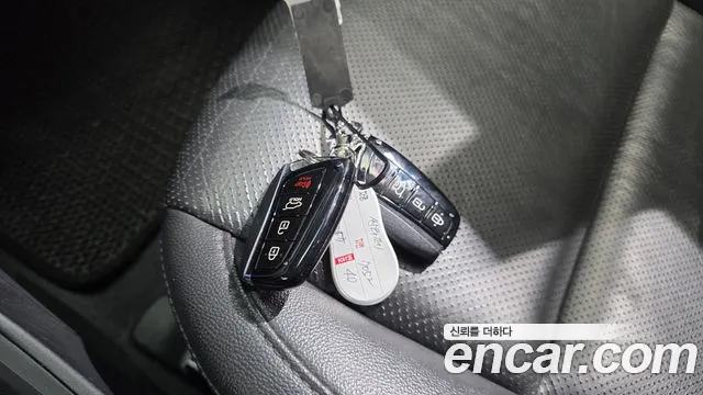 Hyundai DM 2013 thumb 9