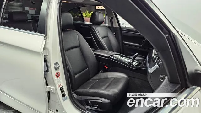 BMW 5 серии 2014 thumb 9