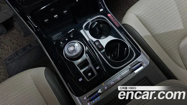 Kia Carnival 2022 thumb 2