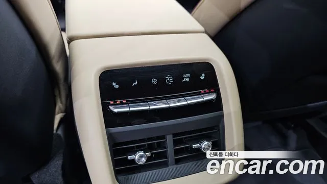Cadillac Lyriq 2024 thumb 5